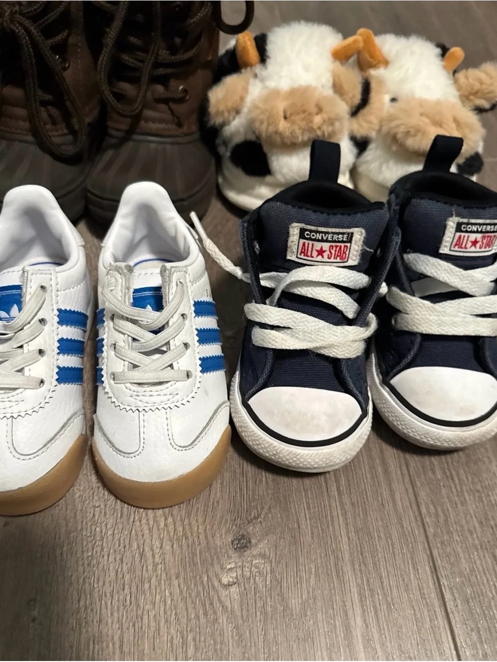 Toddler boy sneakers